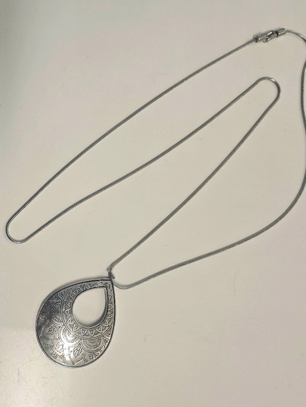 Engraved Teardrop Pendant Necklace in Silver